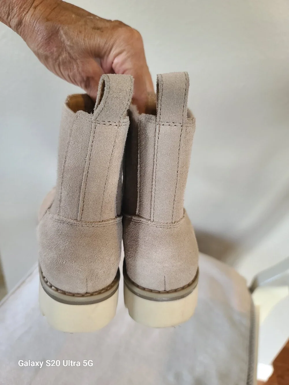 Crown  Vintage Women's Leather Suede Chelsea Boots - Neutral Beige
